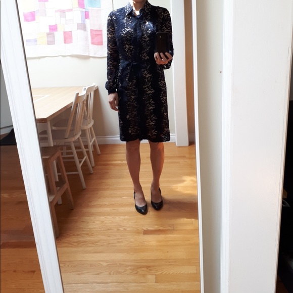 navy lace dress size small like new! - Picture 3 of 3